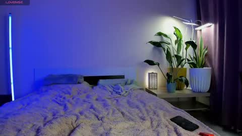 Pennyy online show from February 4, 2026, 7:53 pm