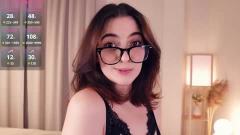 Luna online show from February 22, 2025, 1:46 pm