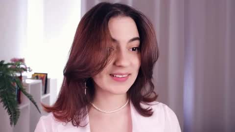 Luna online show from February 25, 2025, 7:20 am