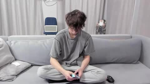 your_shy_guy online show from January 30, 2025, 1:53 pm