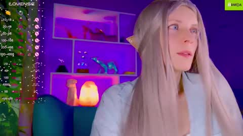 your_spring online show from November 16, 2025, 12:27 am