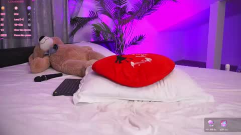 TenderSin online show from March 7, 2026, 3:03 am