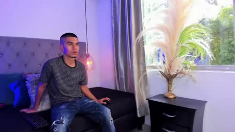 Angel online show from June 4, 2026, 12:11 pm