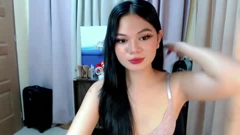 Hi its me Yna online show from December 9, 2024, 8:01 pm