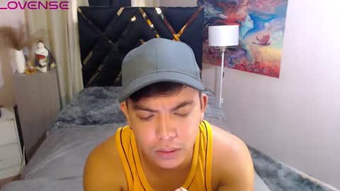 Snapshot of yourasian_bradley chatting on October 8, 2025, 2:20 am yourasian_bradley online show from October 8, 2025, 2:20 am