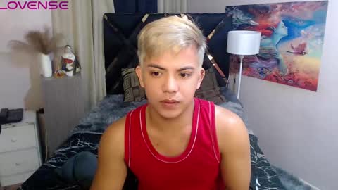 Snapshot of yourasian_bradley chatting on October 22, 2025, 3:01 pm yourasian_bradley online show from October 22, 2025, 3:01 pm