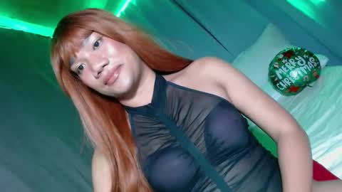 Divine online show from December 13, 2024, 9:41 pm