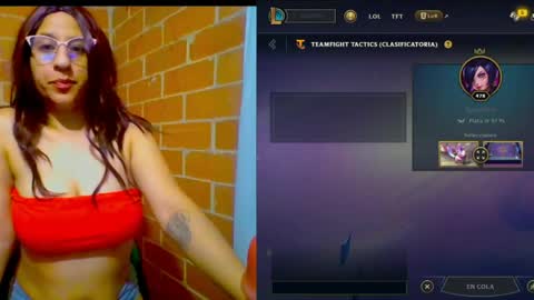 Snapshot of yourbadgoddess chatting on May 2, 2026, 2:16 am Val Honey online show from May 2, 2026, 2:16 am