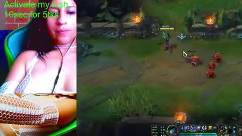Snapshot of yourbadgoddess chatting on May 4, 2026, 8:38 pm Val Honey online show from May 4, 2026, 8:38 pm