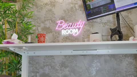 Anna online show from April 5, 2026, 7:11 pm