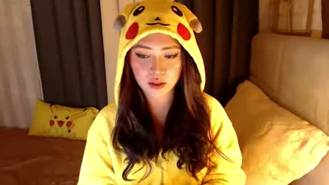 JEN  online show from March 29, 2026, 3:01 pm