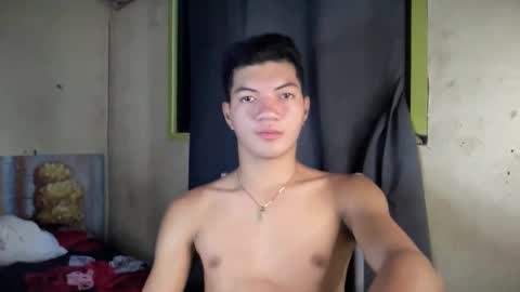 Snapshot of yourdreamboy_nash chatting on February 12, 2026, 7:03 am NASH online show from February 12, 2026, 7:03 am