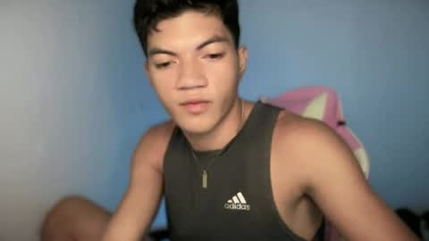 Snapshot of yourdreamboy_nash chatting on July 17, 2026, 5:51 pm NASH online show from July 17, 2026, 5:51 pm