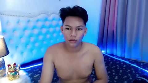 HEN online show from October 8, 2025, 10:40 pm