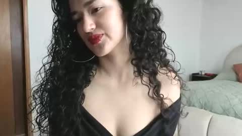 Snapshot of yourdreamgirl2025 chatting on March 11, 2026, 2:56 pm yourdreamgirl2025 online show from March 11, 2026, 2:56 pm