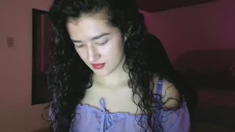 Snapshot of yourdreamgirl2025 chatting on April 3, 2026, 12:08 am yourdreamgirl2025 online show from April 3, 2026, 12:08 am