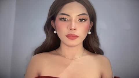 Snapshot of yourehot_pretty chatting on May 2, 2026, 12:48 am Do read my bio online show from May 2, 2026, 12:48 am