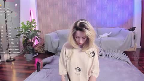 Mary online show from March 4, 2026, 9:15 am