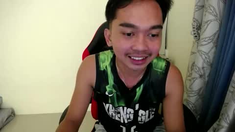 i am your dream boy  JR  online show from November 25, 2025, 4:07 pm