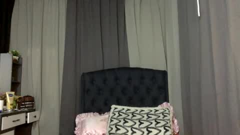 Snapshot of yourfantasyboyjr chatting on June 2, 2026, 5:42 am i am your dream boy JR online show from June 2, 2026, 5:42 am
