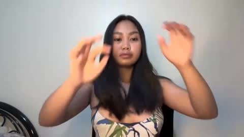 Snapshot of yourfantasyyy_ chatting on May 19, 2026, 8:09 am yourfantasyyy_ online show from May 19, 2026, 8:09 am