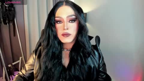  not into STINGY and CHEAP people online show from September 9, 2025, 10:20 pm