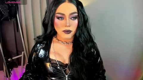  not into STINGY and CHEAP people online show from September 17, 2025, 8:10 pm