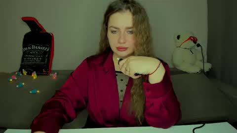 Snapshot of yourgem__ chatting on December 16, 2025, 3:00 am yourgem__ online show from December 16, 2025, 3:00 am