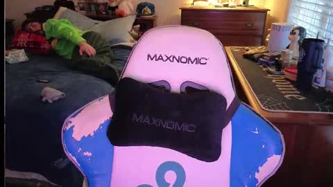 Snapshot of yourhighnessthis9inch chatting on February 15, 2026, 7:54 pm Sh online show from February 15, 2026, 7:54 pm