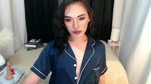 TIFFANY SUCKING QUEEN online show from March 23, 2026, 2:54 pm