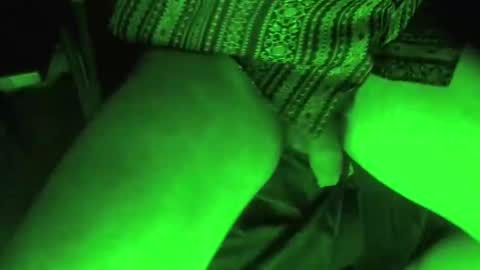 Snapshot of youroneshot chatting on February 8, 2025, 2:04 am youroneshot online show from February 8, 2025, 2:04 am