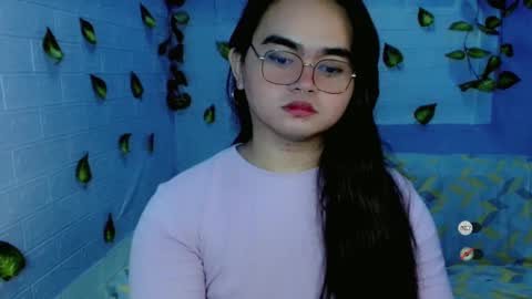 Snapshot of yourprincessthea chatting on February 25, 2025, 6:20 pm yourprincessthea online show from February 25, 2025, 6:20 pm