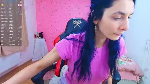      online show from January 11, 2026, 7:52 pm