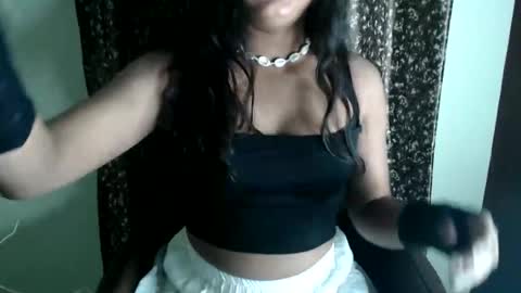 Snapshot of yoursassy_girl chatting on November 9, 2025, 5:22 pm yoursassy_girl online show from November 9, 2025, 5:22 pm