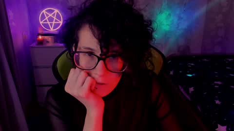 Yours Cosmic online show from February 5, 2025, 10:22 pm