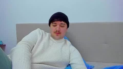 Snapshot of yourtotoro chatting on December 16, 2024, 9:14 am Mike online show from December 16, 2024, 9:14 am