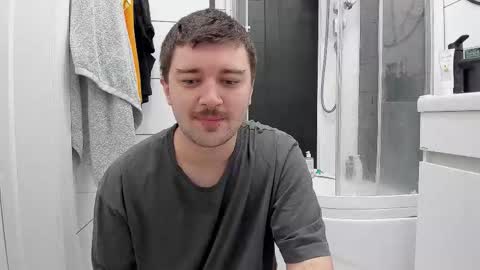 Snapshot of yourtotoro chatting on September 9, 2025, 9:42 am Mike online show from September 9, 2025, 9:42 am