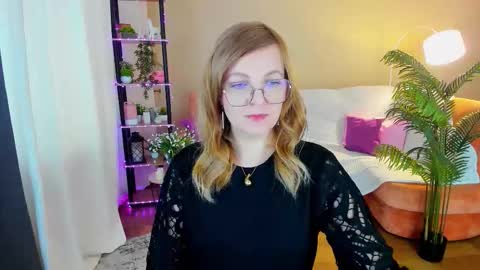 Alice online show from October 14, 2025, 10:27 am