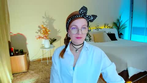 Alice online show from November 19, 2025, 4:34 am