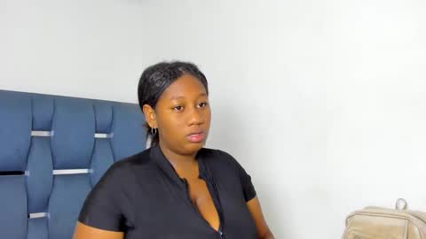 Snapshot of yourwife_anna chatting on September 30, 2025, 11:37 am yourwife_anna online show from September 30, 2025, 11:37 am