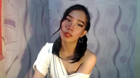 yourwife_material99 online show from April 7, 2026, 5:30 am