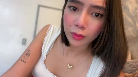 YowgineTheGreat online show from April 9, 2026, 6:19 am