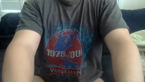 yque online show from February 27, 2025, 5:36 pm