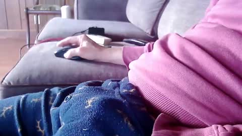 ytsim58 online show from February 16, 2026, 3:19 pm