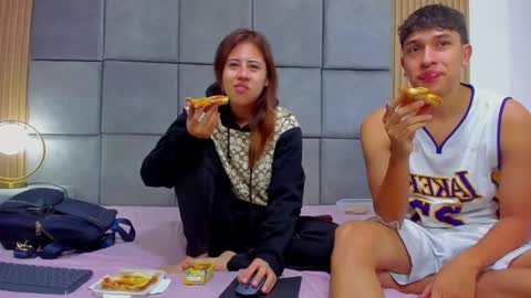 yu_yang69 online show from January 11, 2026, 1:27 pm