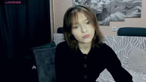 YukiShine online show from April 9, 2026, 3:39 pm