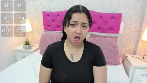 Snapshot of yuli_lozano chatting on February 10, 2026, 9:19 pm Yuli online show from February 10, 2026, 9:19 pm