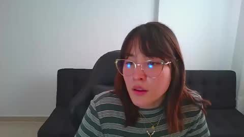 Yulienne online show from March 9, 2026, 8:24 pm