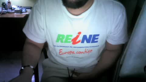 yulius_7 online show from January 3, 2025, 10:40 pm