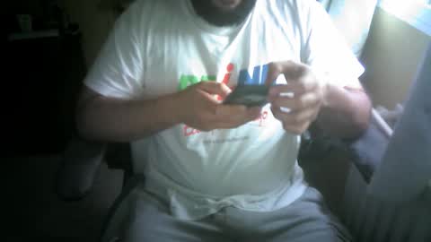 yulius_7 online show from October 25, 2025, 2:13 pm